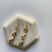 Load image into Gallery viewer, The Kiere Earrings in Pearl

