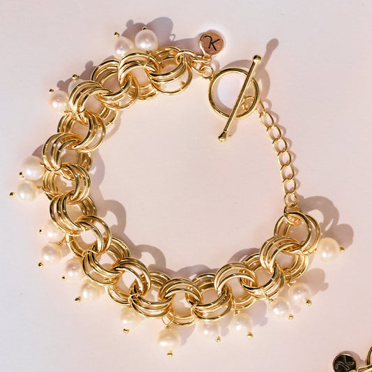 Donna Pearl Bracelet